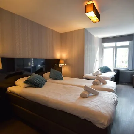 Hermitage Hotel 3*