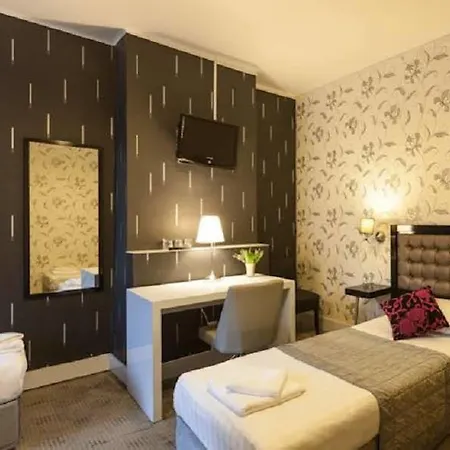 Hermitage מלון 3*